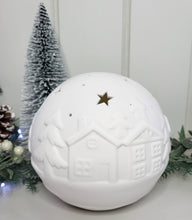 Load image into Gallery viewer, Festive Embossed Christmas Balls