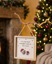 Load image into Gallery viewer, Christmas Pebble Birds Plaque