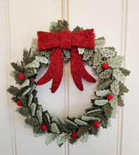 Load image into Gallery viewer, Felt Holly Leaf Wreath with Berries