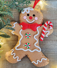 Load image into Gallery viewer, Gingerbread Men Hangers