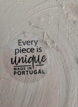 Load image into Gallery viewer, Lisbon Vase