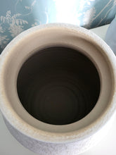 Load image into Gallery viewer, Lisbon Vase