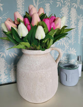 Load image into Gallery viewer, Lisbon Vase