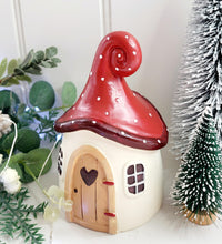 Load image into Gallery viewer, Mushroom House