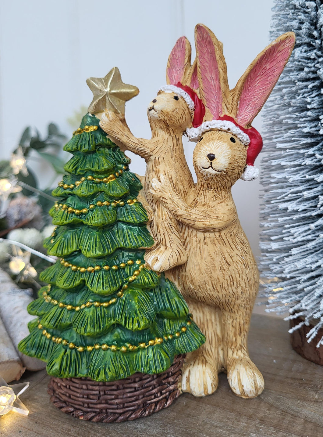 Decorating Tree Bunnies