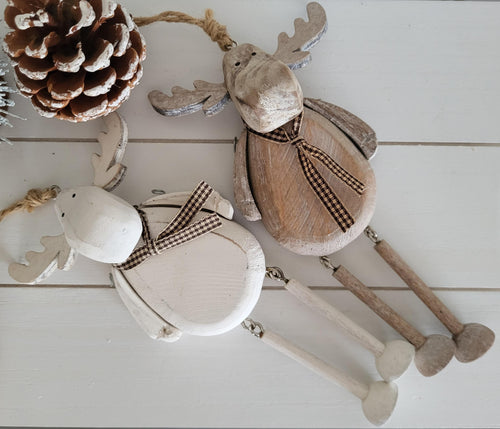 Rustic Reindeer Hanger