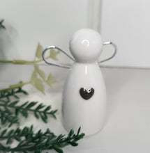 Load image into Gallery viewer, Wire winged Heart Angels - 3 designs