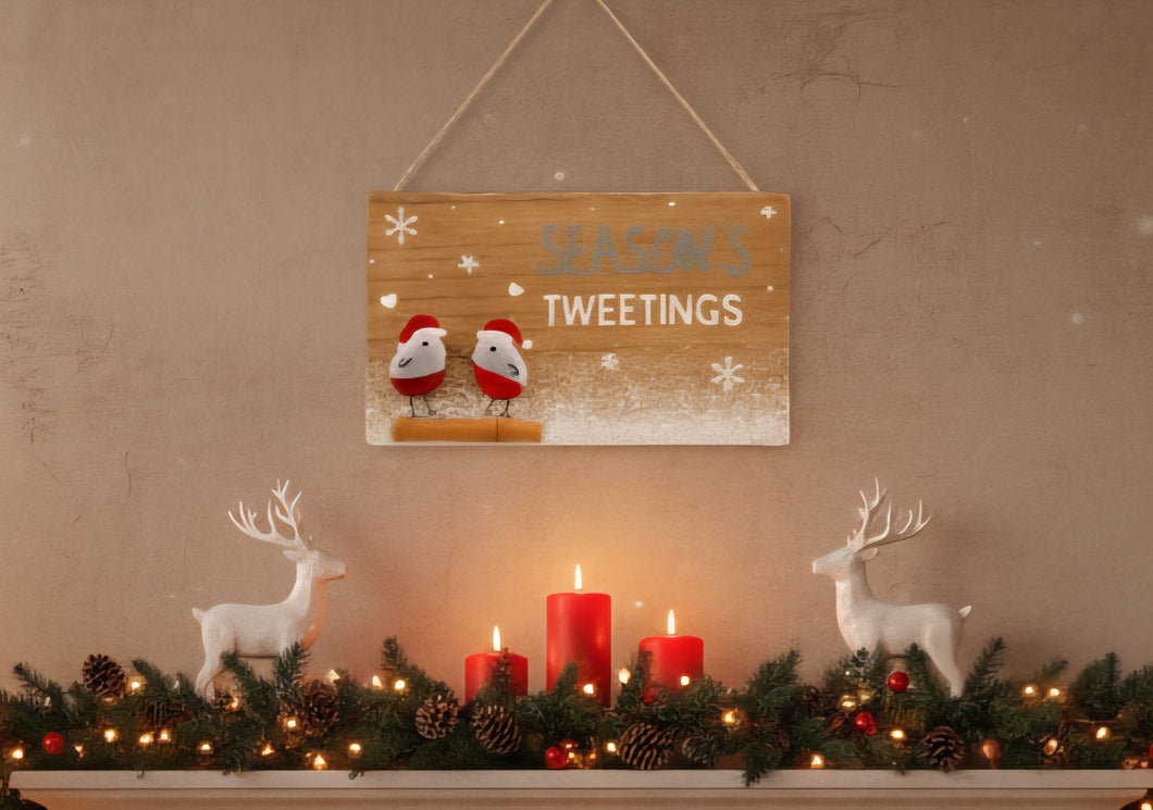 Pebble Robin Hanging Plaque