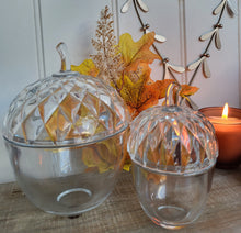 Load image into Gallery viewer, Acorn Glass Pots