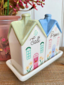 Cottage Salt and Pepper Set