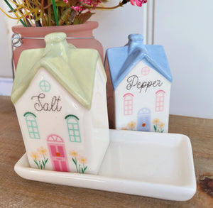 Cottage Salt and Pepper Set