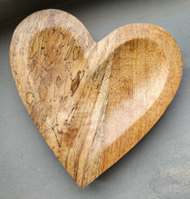 Load image into Gallery viewer, Natural Wooden Heart Plate - Small