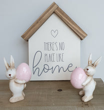 Load image into Gallery viewer, Rabbits holding pink eggs - set of 2