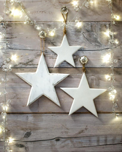 Load image into Gallery viewer, Set of 3 Vintage white wooden stars