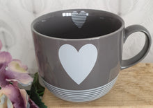 Load image into Gallery viewer, Porcelain Heart or Star Mugs