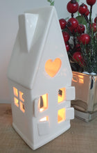Load image into Gallery viewer, Ceramic White Nordic tea light houses