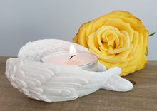 Load image into Gallery viewer, Small Angel wing dish/tea light holder