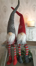 Load image into Gallery viewer, Snowflake hat Gonk