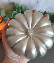 Load image into Gallery viewer, Pumpkin - Solid White Gold
