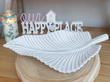 Load image into Gallery viewer, White Wash Leaf Tray