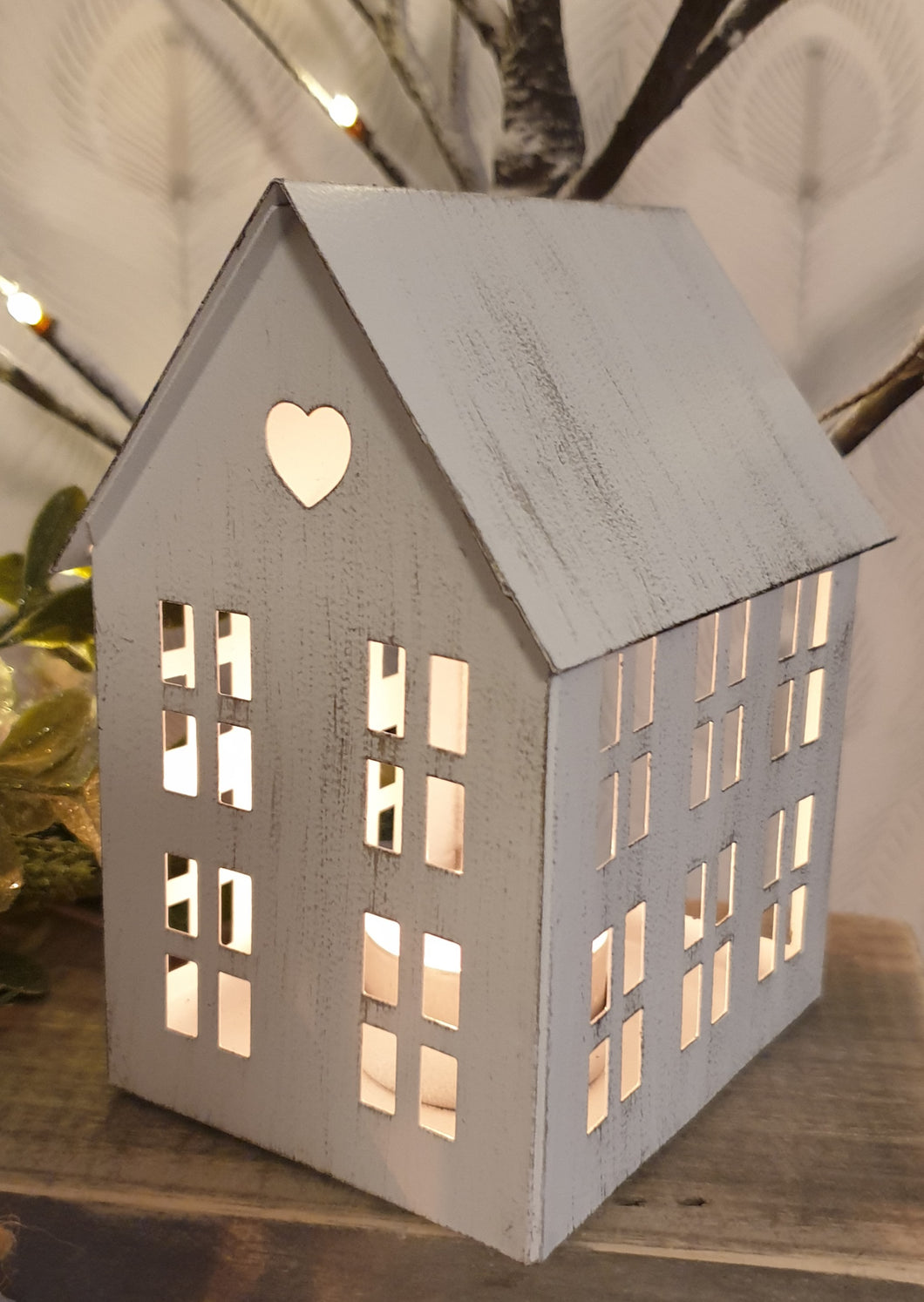 Nordic White metal Tea light House