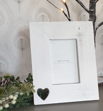 Load image into Gallery viewer, White Wooden Heart cut out Frame