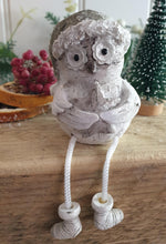 Load image into Gallery viewer, Woodland Winter Owls